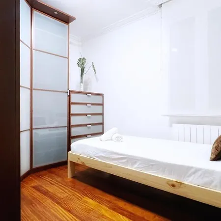 アパート Uribarri A Vivienda Turistica Urbana Con Wifi ビルバオ